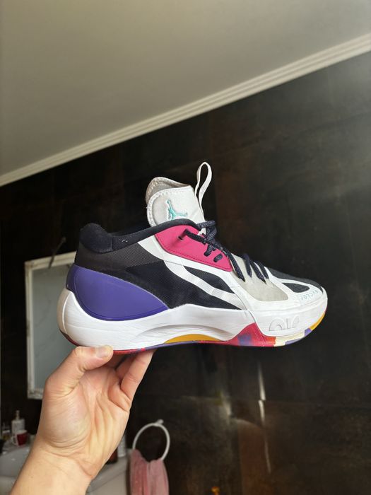 jordan zoom separate basketball shoes