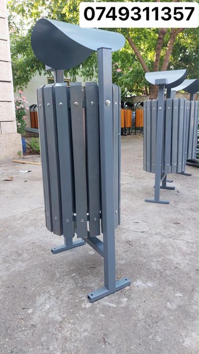 Cos de gunoi exterior stradal din lemn sau metal