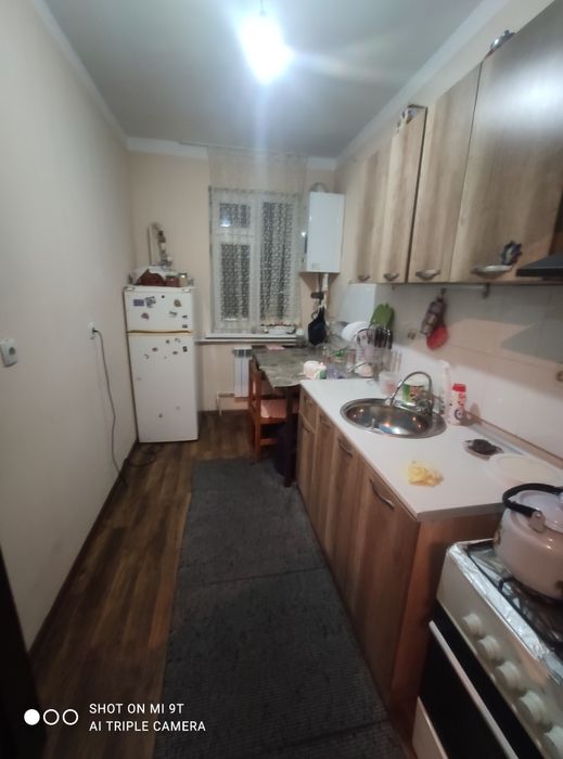 Сергили 7 канечка янги кизил гиштли навастройка срочно 3хона 7этаж 58м