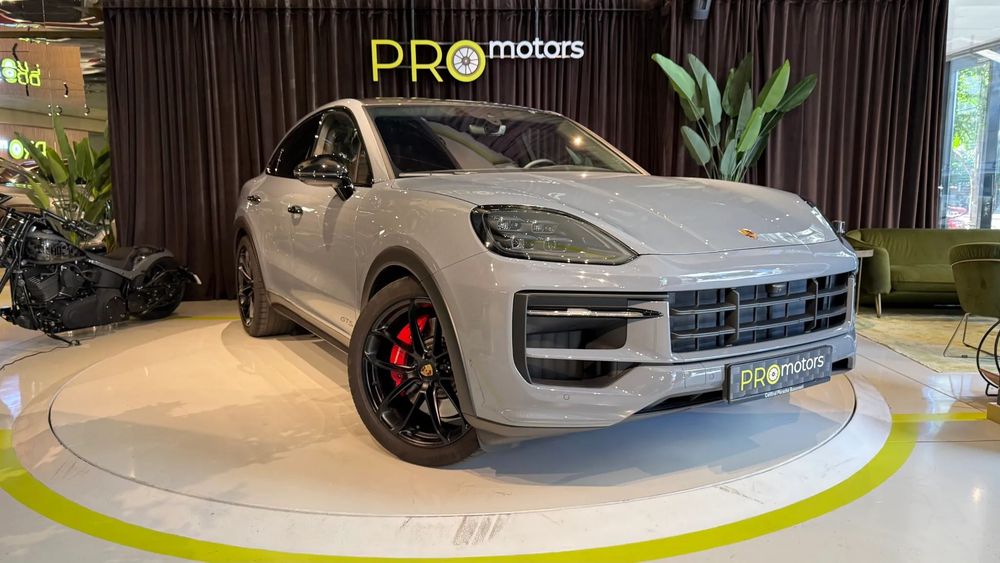 Porsche Cayenne Coupe TVA deductibil