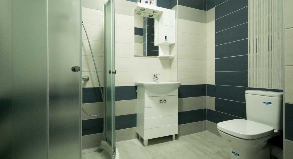 Дава се под наем Тристаен апартамент в Варна, Морска градина - 100 кв.м за 509.49 € - Снимка #14