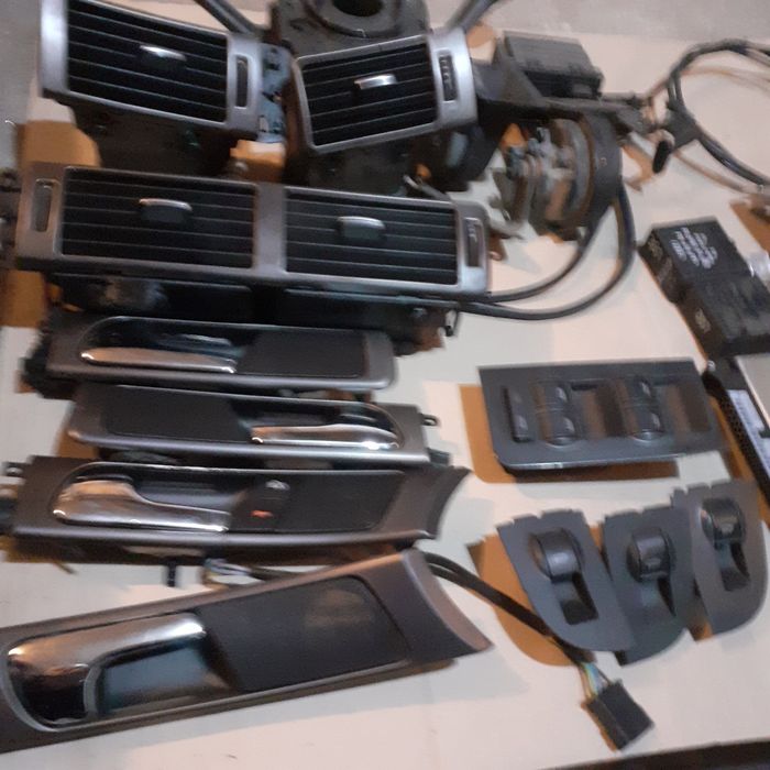 АудиS6 4.2 340кс Ръчни скорости Заводско! САМО НА ЧАСТИ!