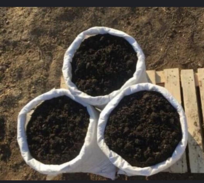 Чернозем в мешках