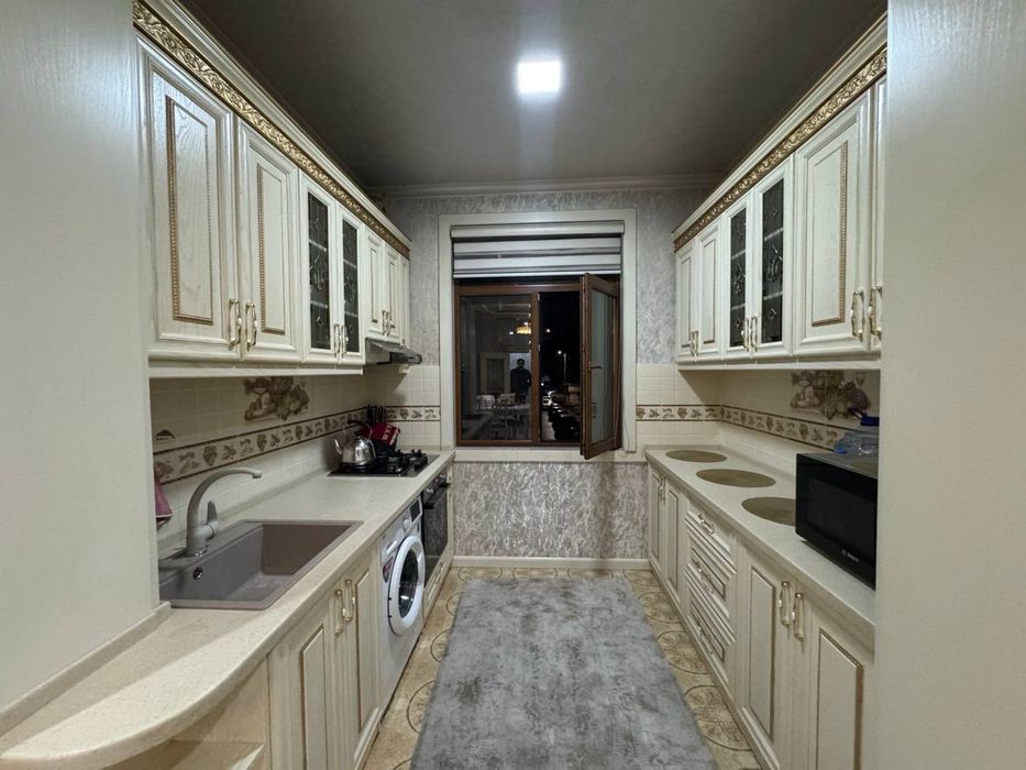 3/2/9 ул. Новостройка Ойбек, Бизнес-центр Avalon