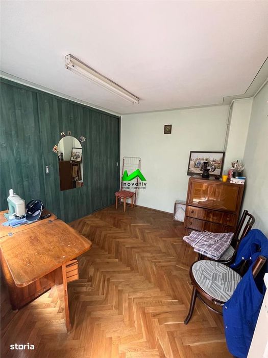 Casa de vanzare 3 camere pivnita Sibiu Lupeni