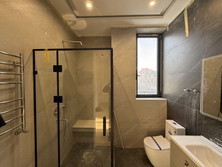 Ор-р: Hi-Town Moll Продается Новый Евро Hi-Thech. 5,5.соток 600м2