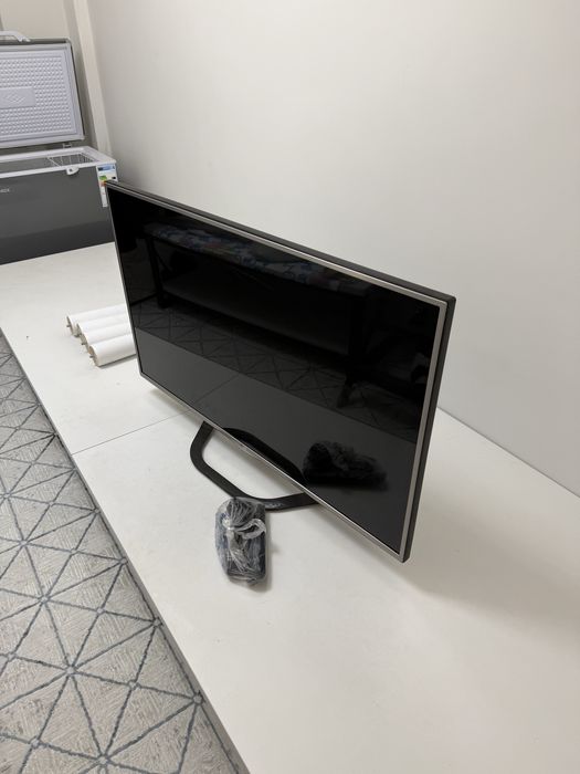 Телевизор LG срочно