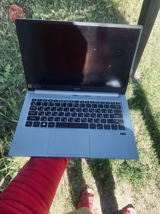 Ноутбук ультрабук acer