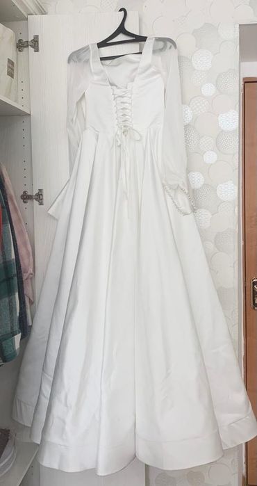 Свадебные платье