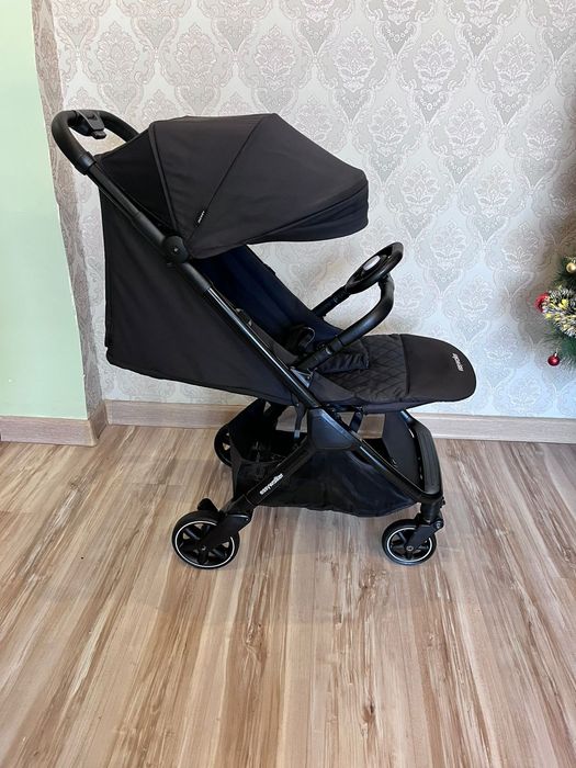 Коляска Easywalker Jackey