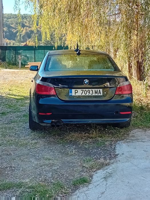 Vând  Sau schimb  BMW E60 525i