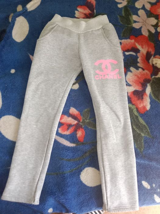 1500тг костюм на девочку