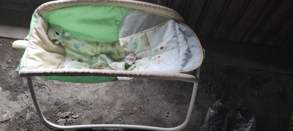 Лежак для малыша