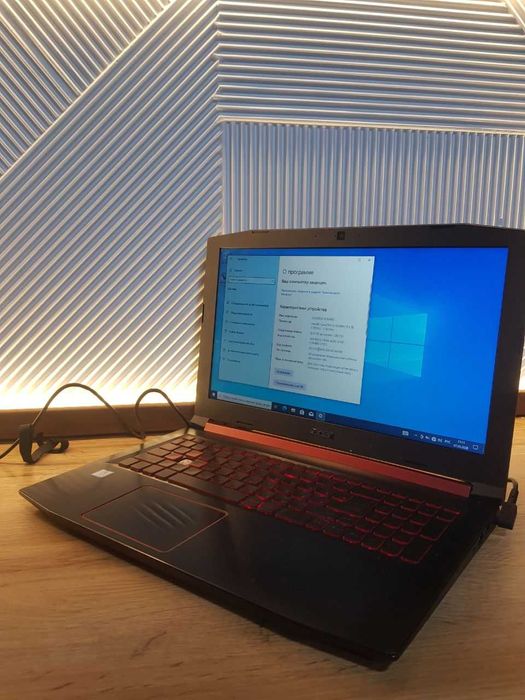 Acer Nitro 5  i5 8300H GTX 1050Ti 4Gb DDR4 8Gb Nvme 128Gb HDD 500Gb