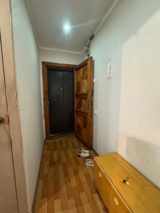 Продается 2-х комн.кв с 2 балконами. Центр