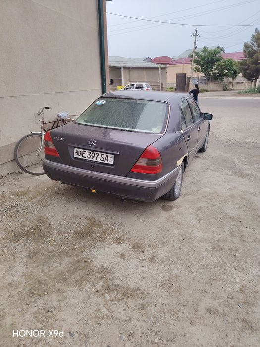 Mercedes-Benz 200 1995 — 3