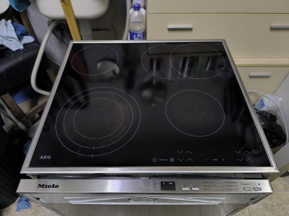 Керамичен плот AEG 66301 K-mn