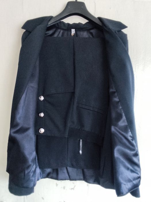 Костюм школьный.