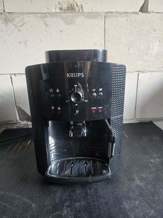 Espressor Krups EA81 pentru piese sau reparat