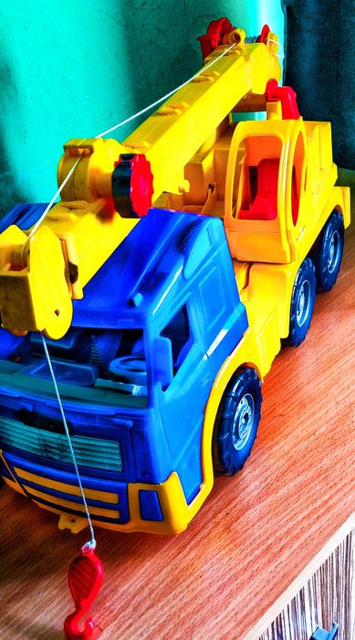 Продам Машинки для мальчика