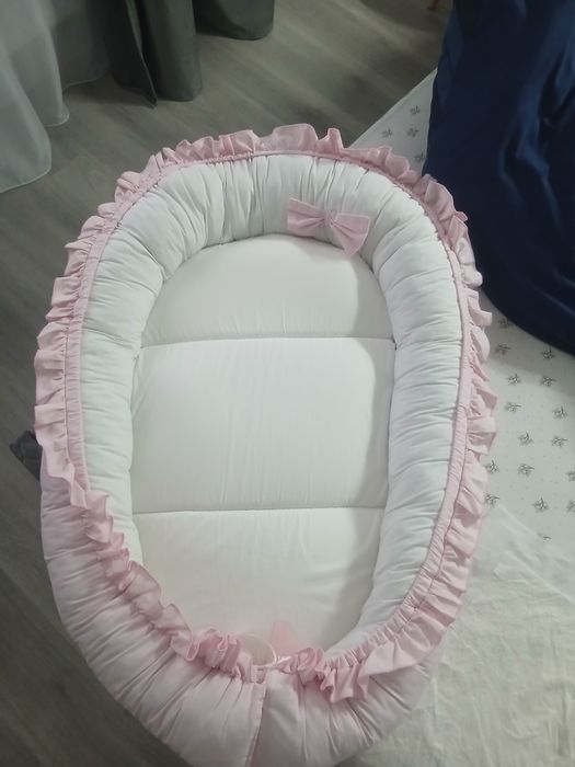 Baby nest bebeluși