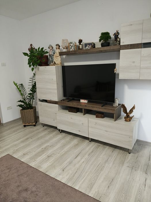 Vând casă în Dumbrăvița