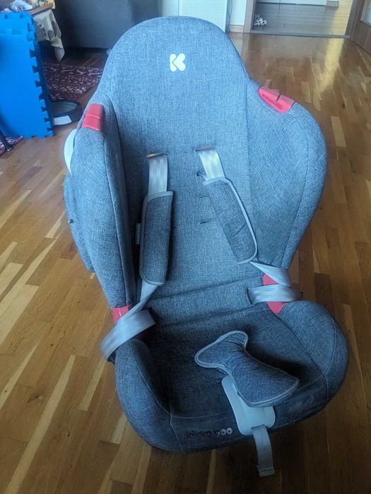 столче за кола Kikkaboo