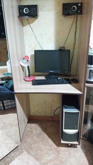 Компьютер б/у;принтер лазерный черно-белый