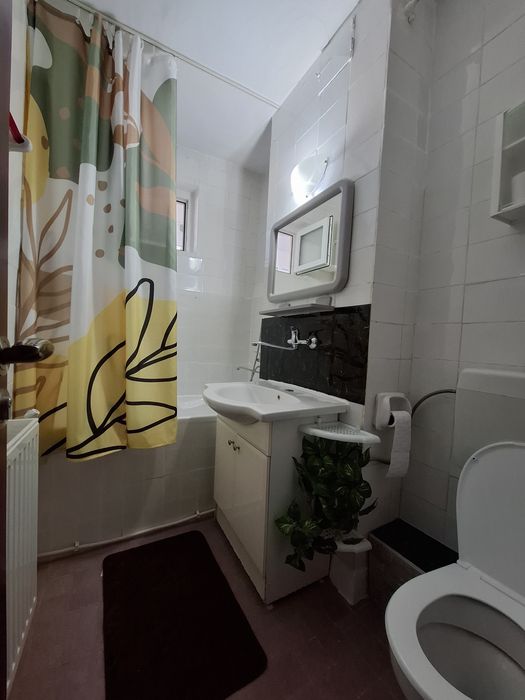 Se oferă spre inchiriere  apartament 2 camere