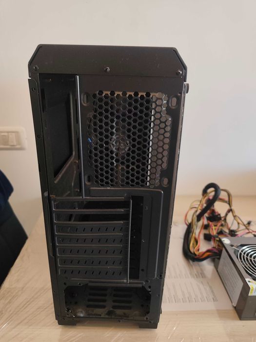 Antec Carcasă PC gaming cu power supply