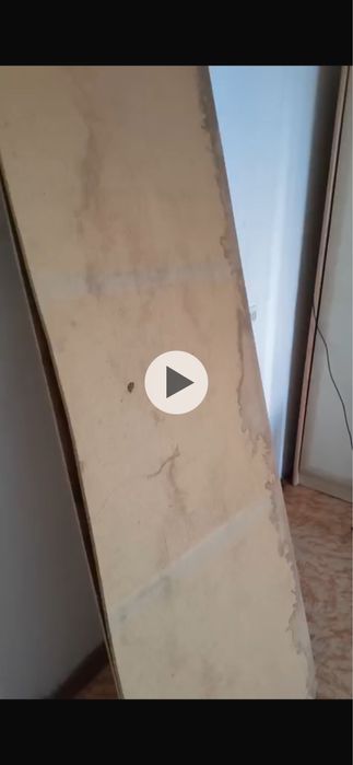 На дрова мебель.