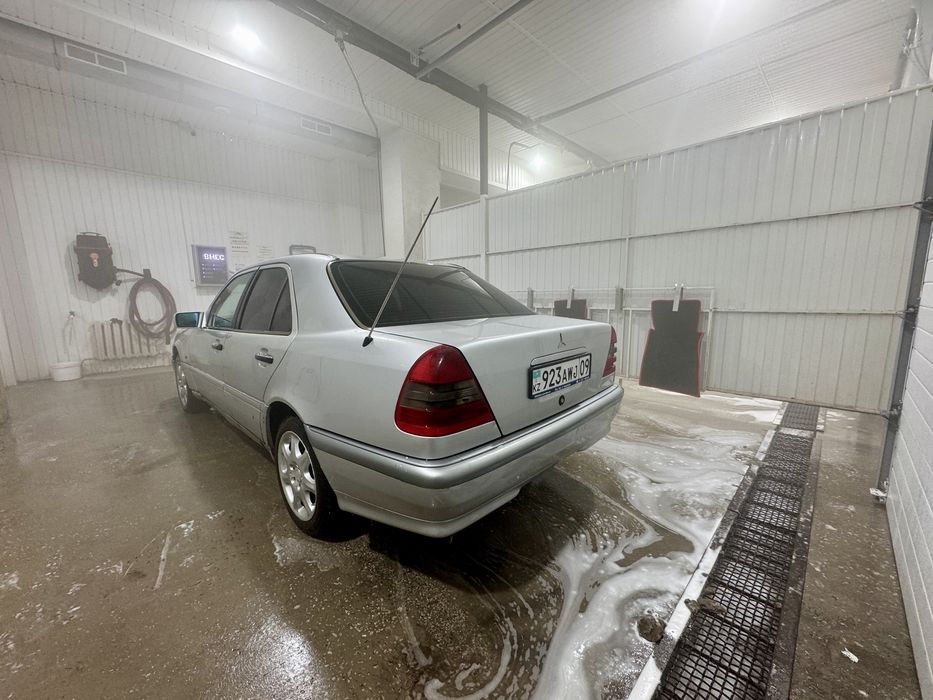 Продам Mercedes Benz 202