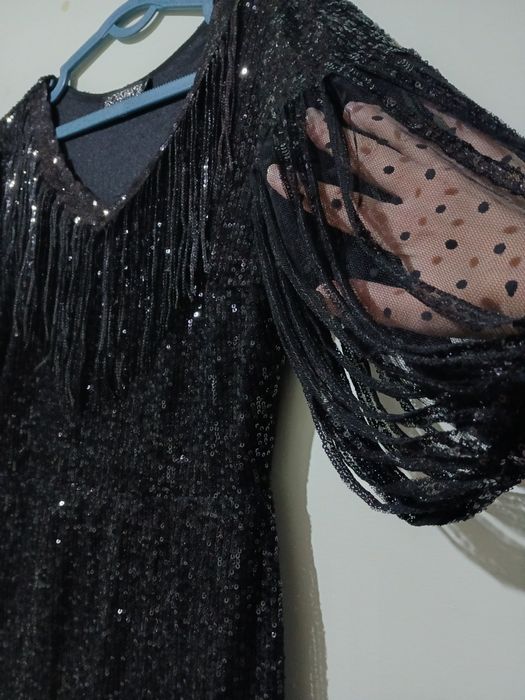 Нарядная платья.