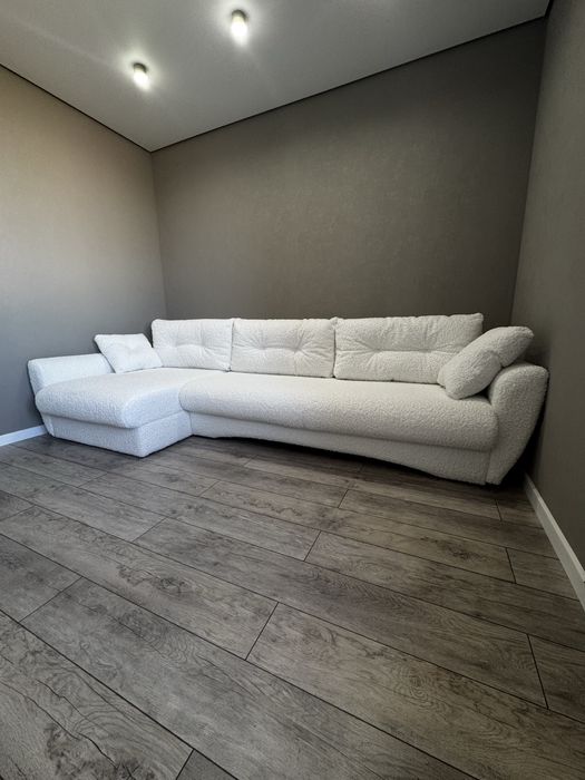 Перетяжка мягкой мебели