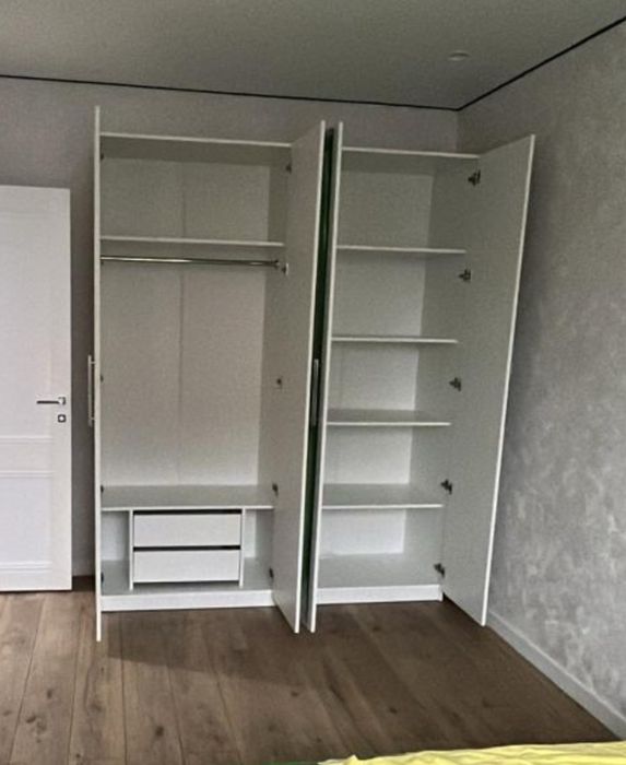 Продам шкаф (шифонер) почти новый