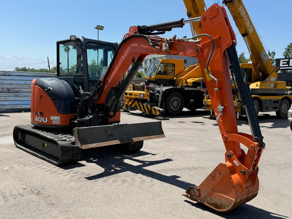 Мини экскаватор HITACHI ZX40U-5B