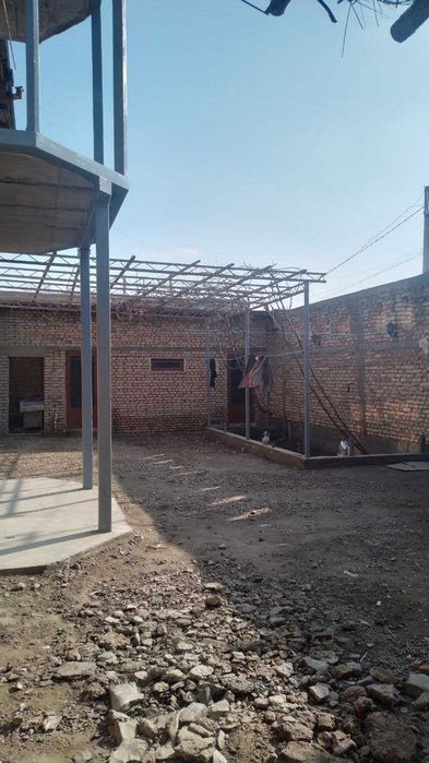 5 Сотихли участка сотилади Чорбакр кетиш юлида ор-р Амирхан ресторан