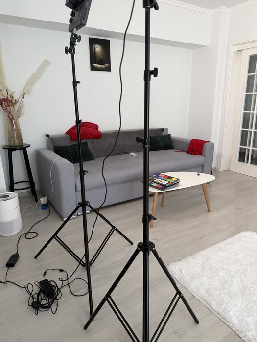 Lumini Aputure si stative