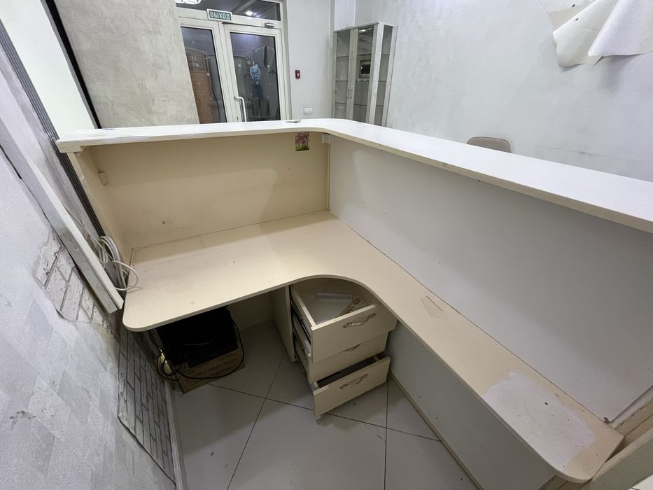 Ресепшен для салона красоты