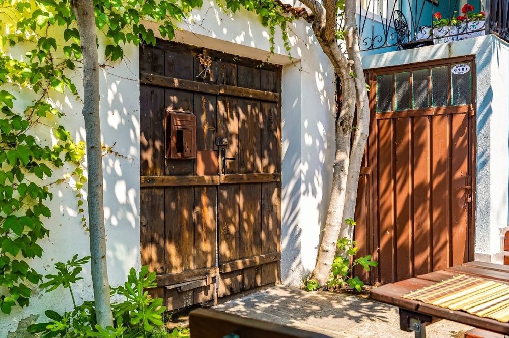 Дава се под наем Етаж от къща в Пловдив, Старият град - 90 кв.м за 1196.97 € - Снимка #15