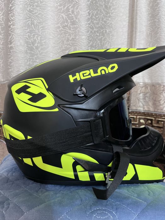 Продам кроссовый шлем