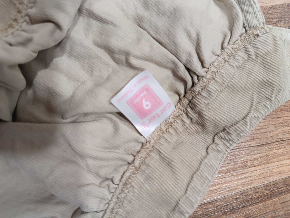 Две рокли Carter's 86-80р.