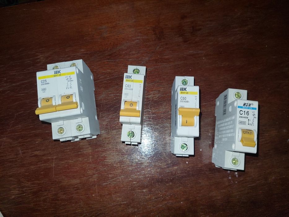 Розетки, выключатели, автоматы