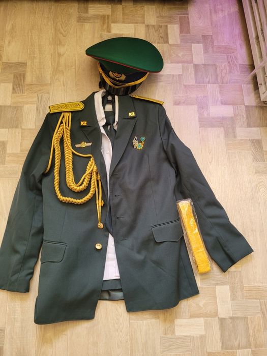 Парадная военная форма