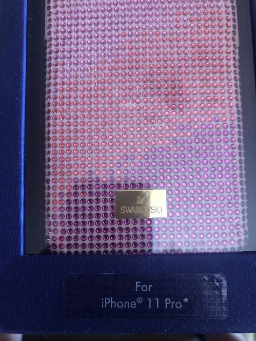 Кейс за телефон много красив