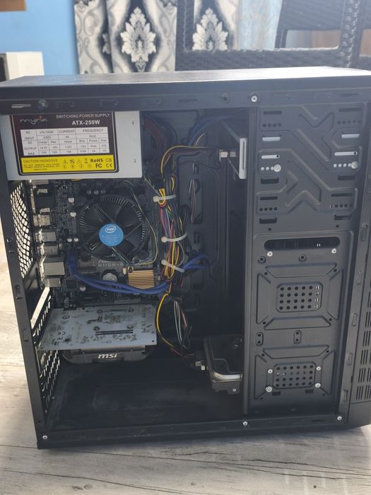 Vând-Schimb unitate PC DDR4