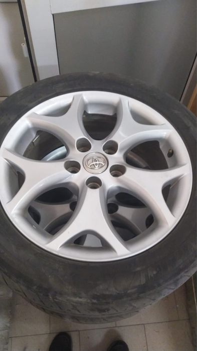 Тойота Estima оригинал диск