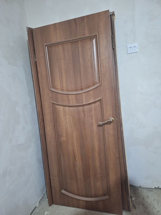 Продам 4шт двери