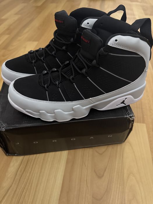 Кроссовки Jordan retro 9