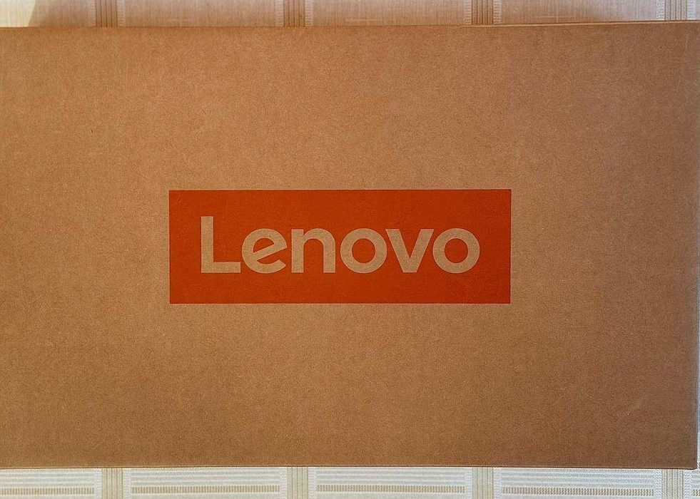 LENOVO V15 ( i5 -12500H).Офисный ноутбук. Новый. С гарантийным талоном
